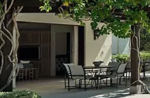 Secondary composition showing the poolside pavilion